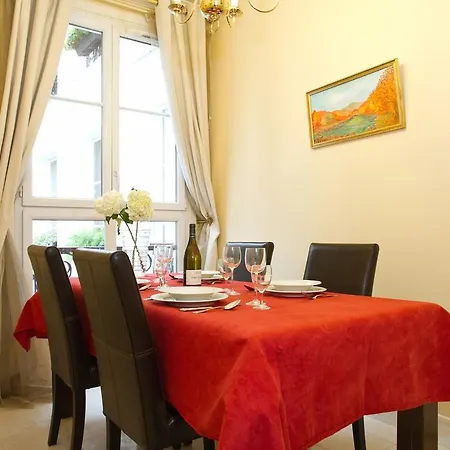 Private Apartment - Saint Germain - Rue De Rennes Apartment